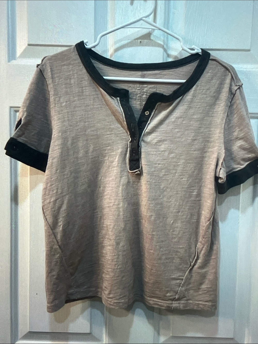SHEIN Taupe Short-Sleeve Henley Crop Top with Black Trim